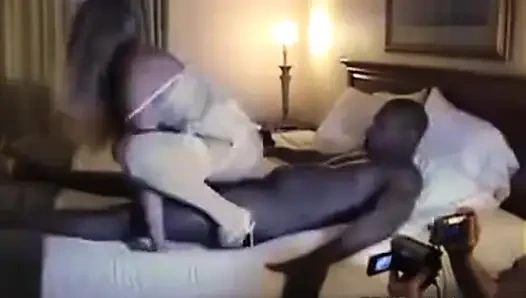 Зависимость большого черного члена - моя жена обожает большой черный член