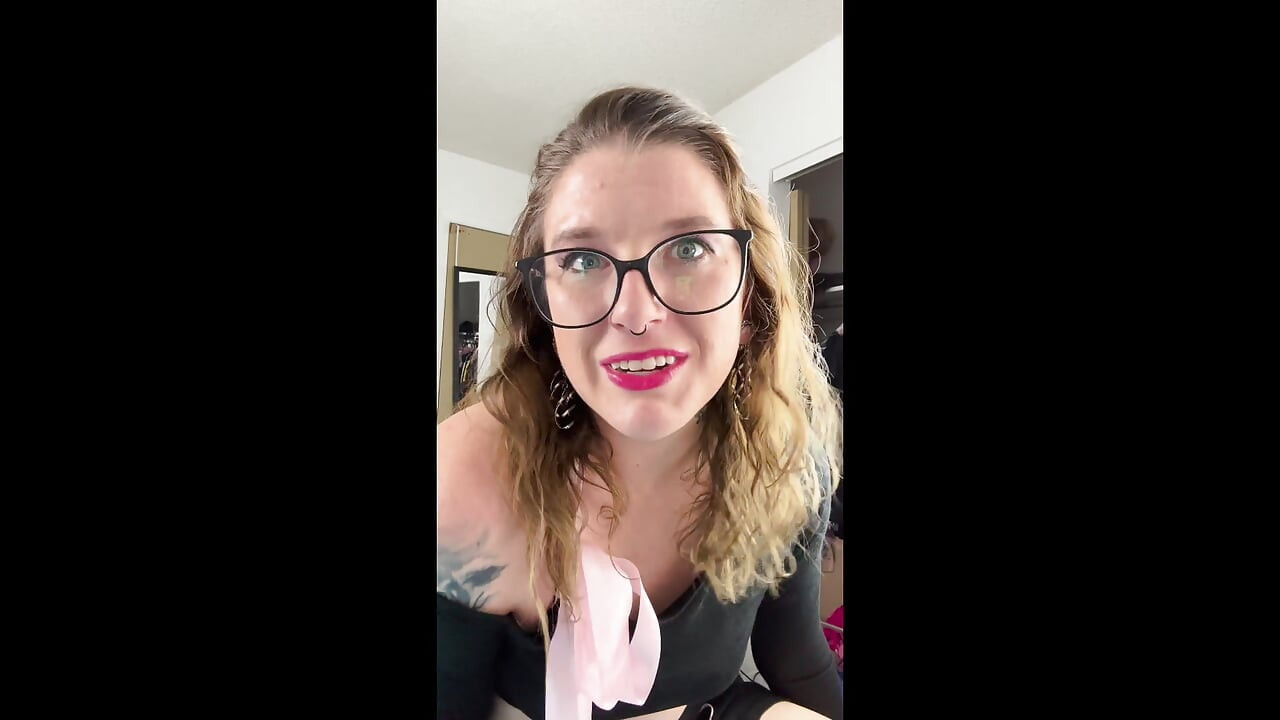 Pervy Stepsister Satisfies You
