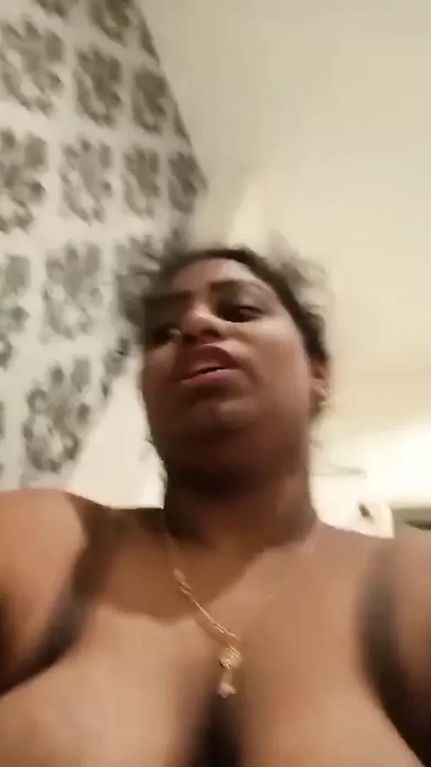 Tamil bhabhi fa un pompino