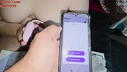 With the "PLUME" vibrator from SVAKOM, I make my holes vibrate while they are being destroyed