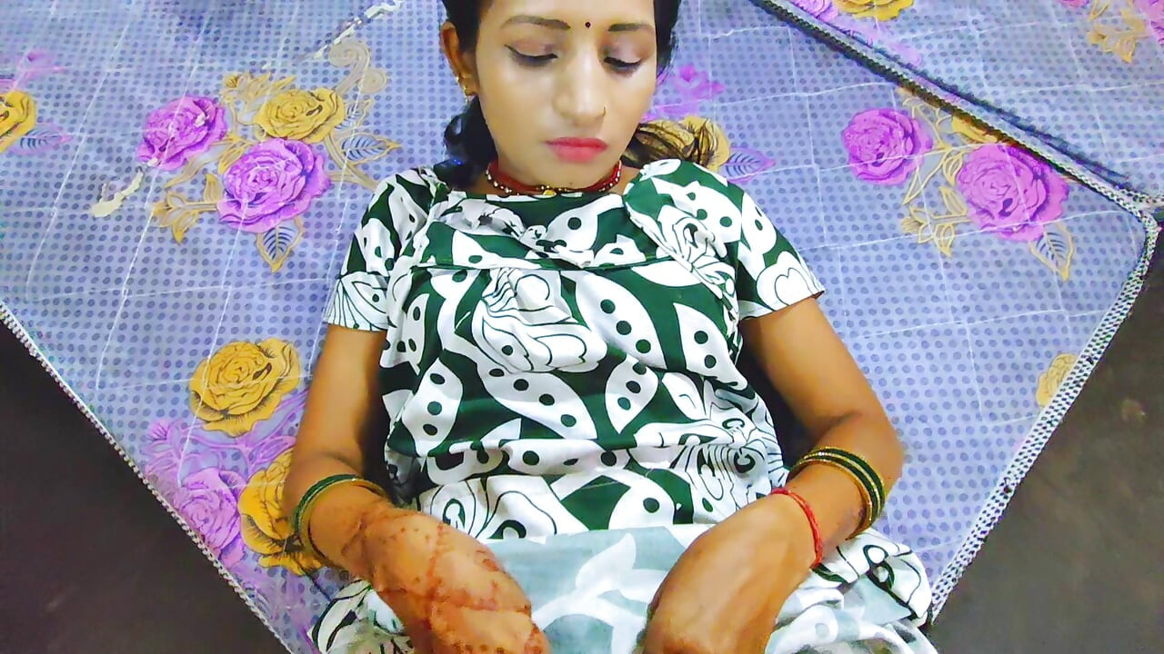 Indian Stepmom Shared Single Bed and Made Stepson Happy Full Hindi audio