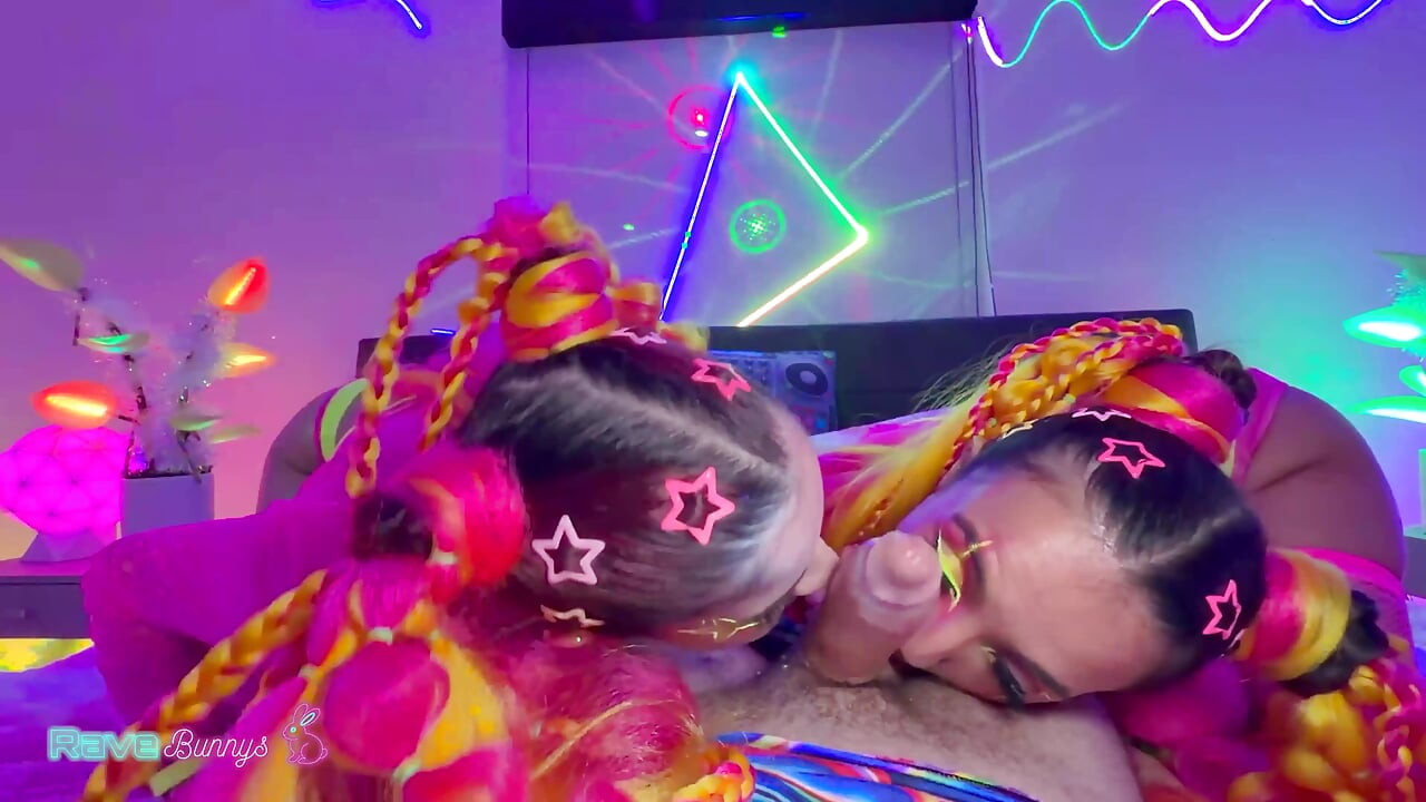 Sasha Tatcha i Madison Steele Shine w farbie do ciała dla Neon Threeway