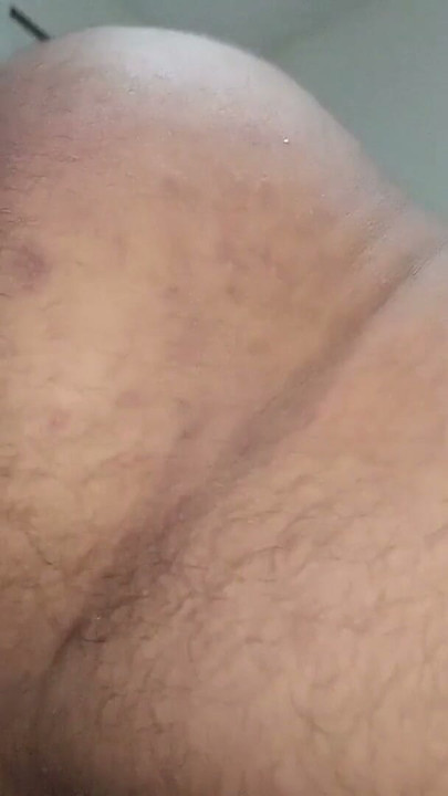 Delicious fuck noises, wife moans and big dick creampie pussy oozing fluids. crooked framing | Clip 1