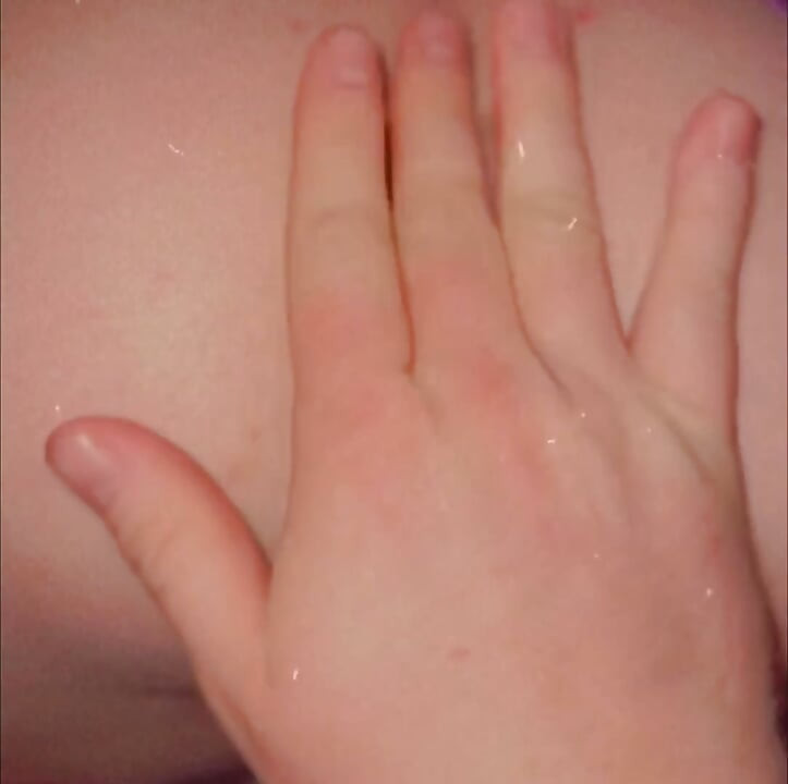 Deixando ele me usar como sua luz de carne