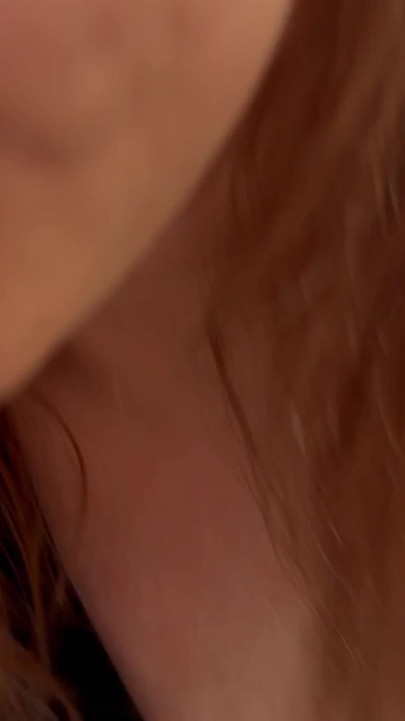 本当の継母が継息子とセックスする | クリップ 1