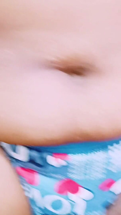 이웃 삼촌을 따먹는 인도 여학생 텔루구 더러운 회담. | 클립 2