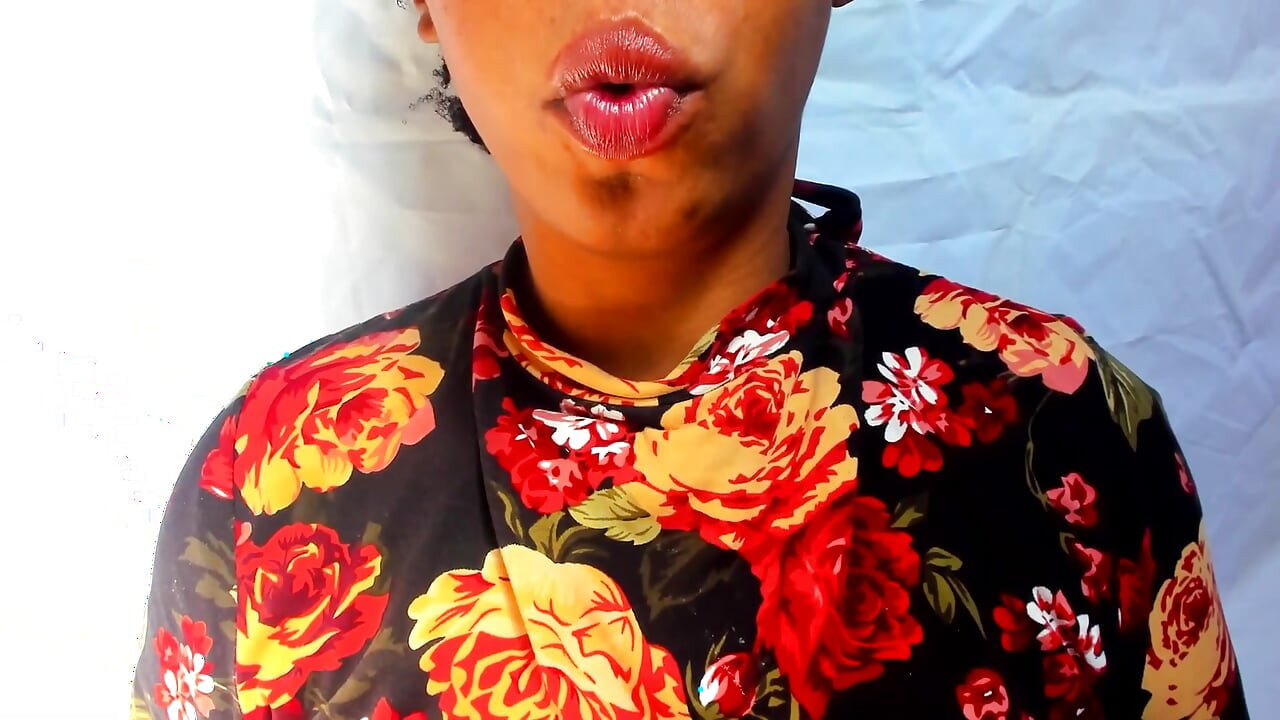 Fetiche de labios, cuenta regresiva para correrse!