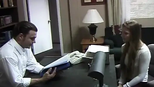 Amateur college girl is doing her best to please teacher