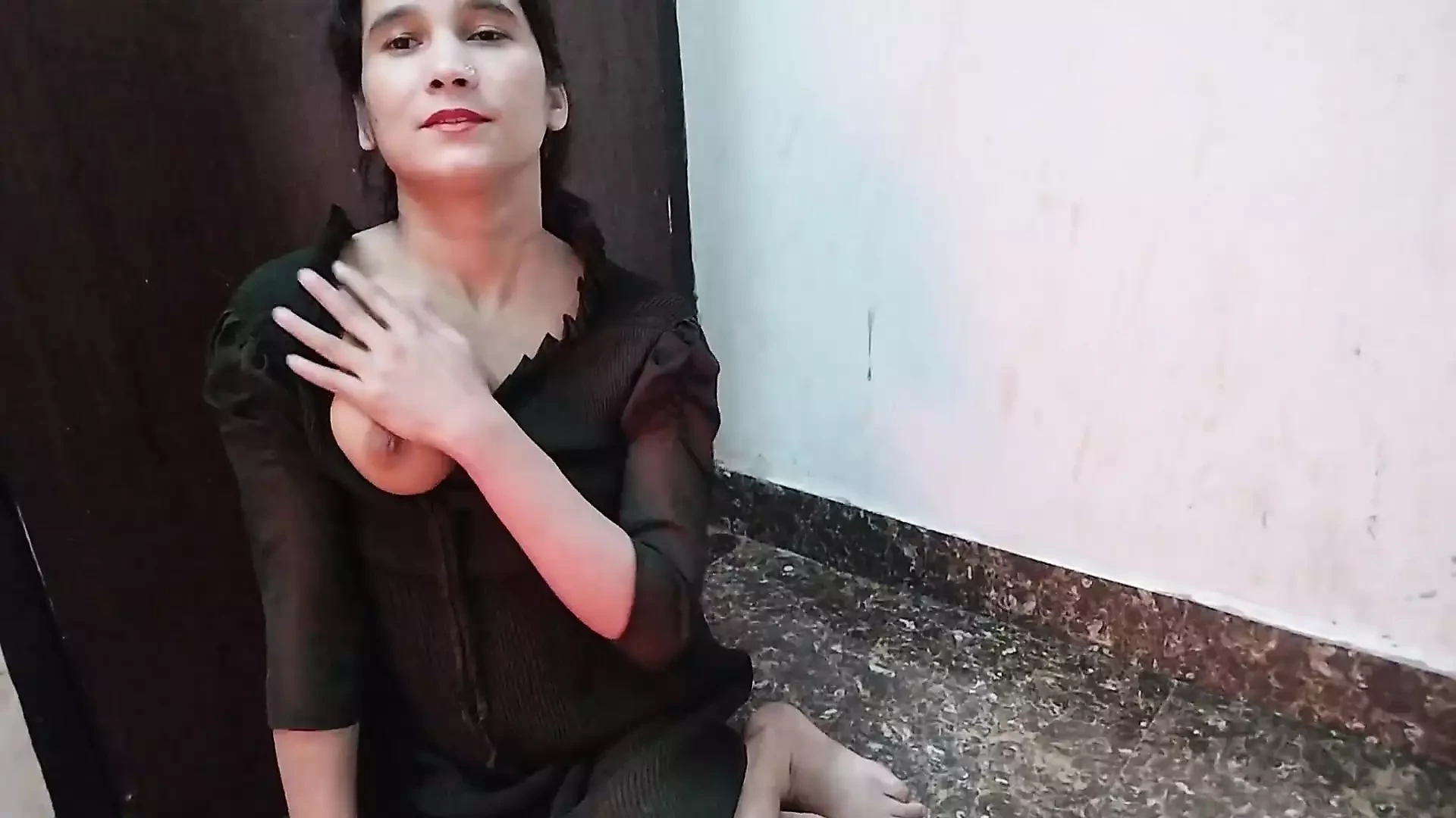 Mere byaphrend ne rat men mujhe choda