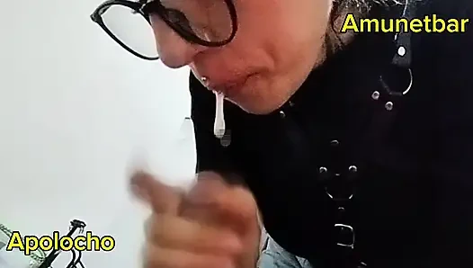 Mendapat blowjob dari teman yang haus kontol