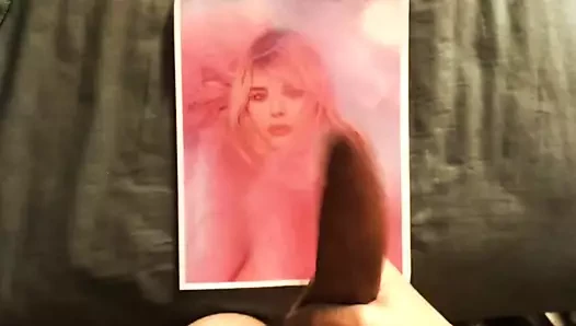 Chloe Moretz boşalma anısına 59
