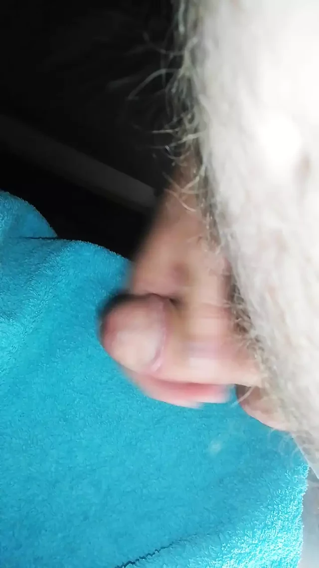 Little handjob before nap