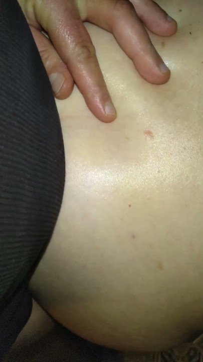 Stepmother anal fucked before going to work. She put on panties regardless of the big creampie on the anus. | Clip 1