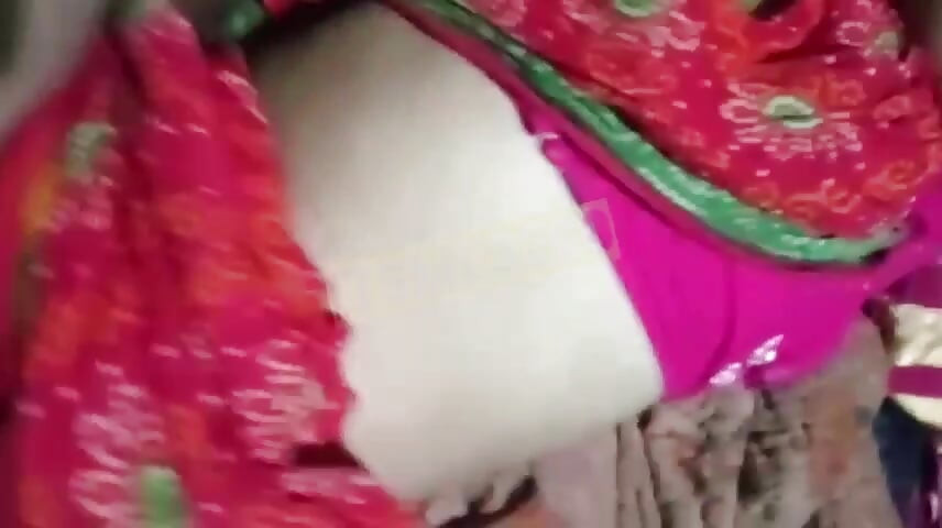 देसी गांव भाभी चुदाई रात बड़े स्तनों वाली चूत काली सुनती है कठिन चुदाई डॉगी स्टाइल हॉट दृश्य सेक्सी भाभी