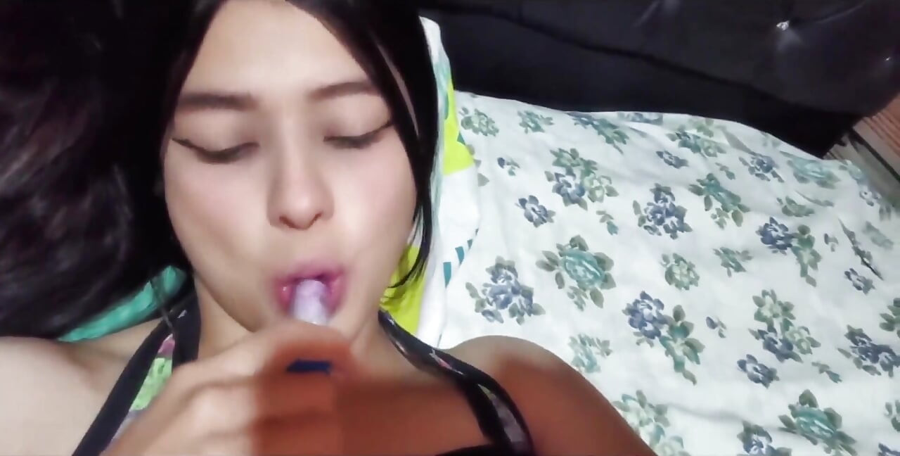 Sweet Pussy of Young Asian Woman (real Homemade)