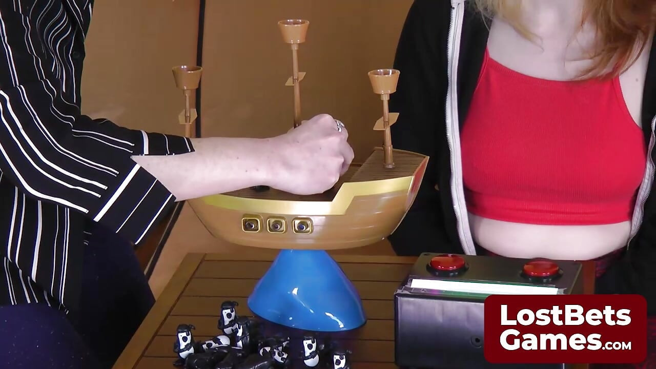 Tučňáci o tom, kdo dráždí kořist dnes večer