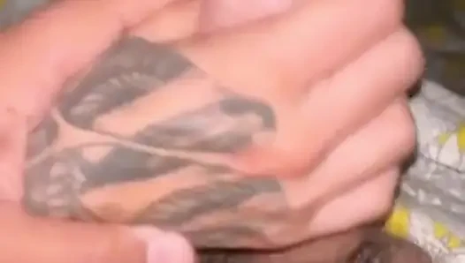 Tante amatir bertato lagi asik ngocok kontol