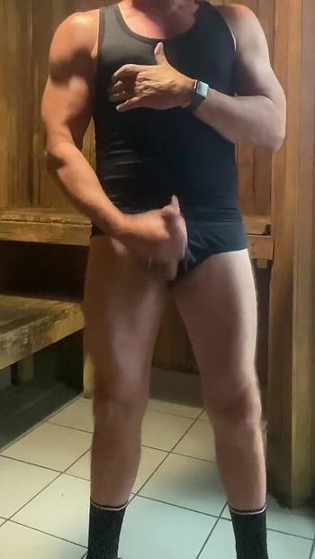 Dilf Jockdad87 Shoots Another Hot Load in the Sauna