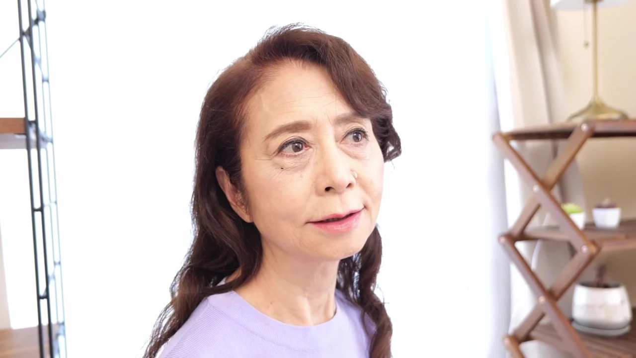 Masae - She Is An Old Lady With A Lot Of Troubles! She Decided To Appear In This Documentary After Reaching The Age Of 70!