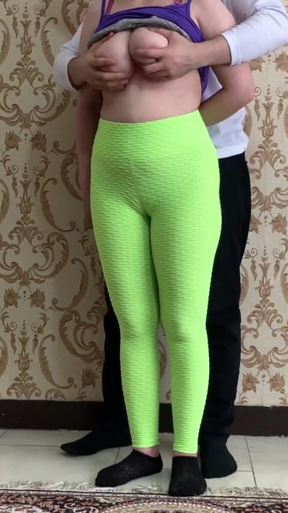 Zadivljujući trenutak iz filma "Masirao sam seksi iransku milf perzijanku"