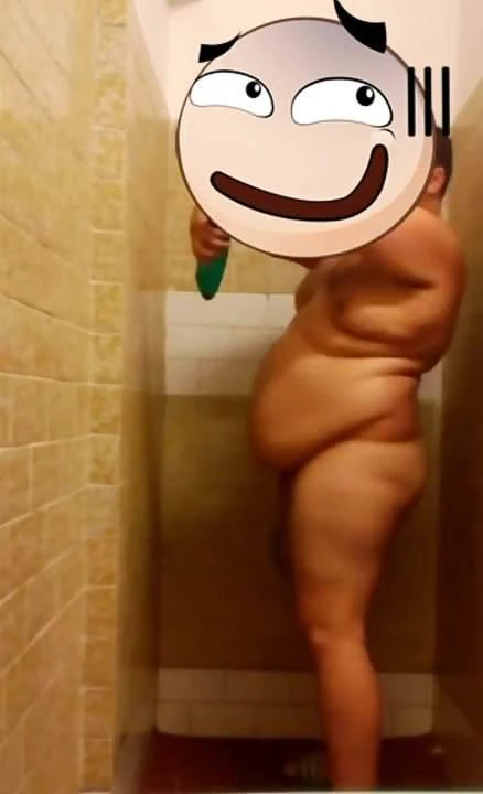 Chubby in the shower