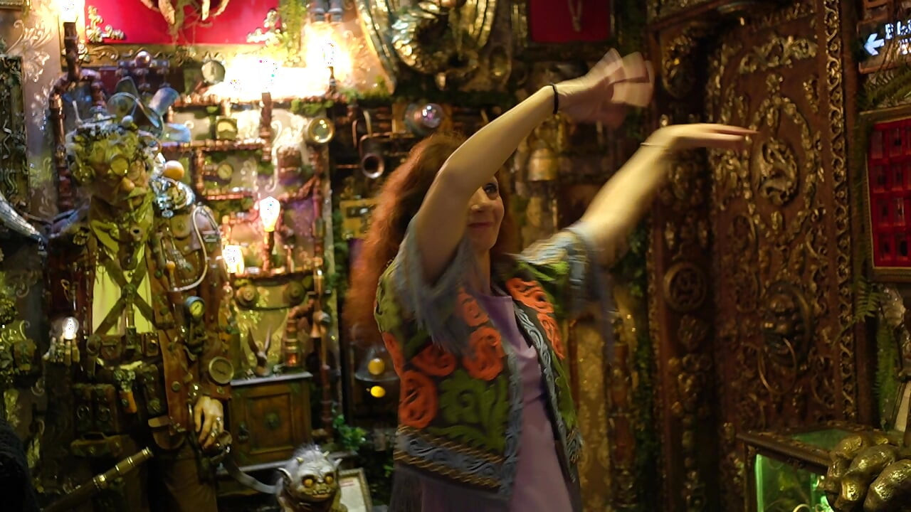 Dança fantástica no quarto