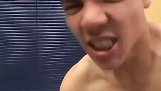 Saúl porn video – Latin Twinks Alfredo and Saul Bareback