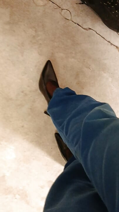 İş yerinde crossdressing - Cuma 12:04