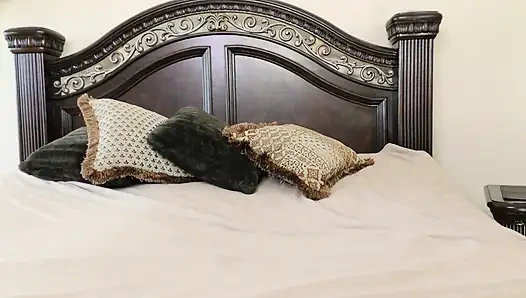 Esmer kadın dölleme bağımlılığı için doğum kontrolüne girdi