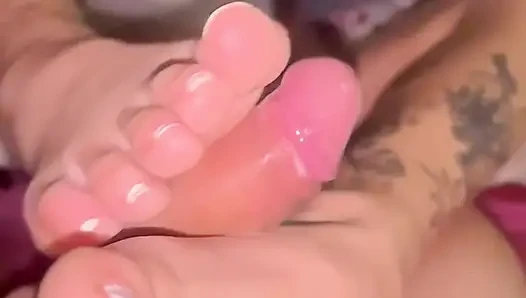 Schlapper Footjob Und Langsames Abspritzen