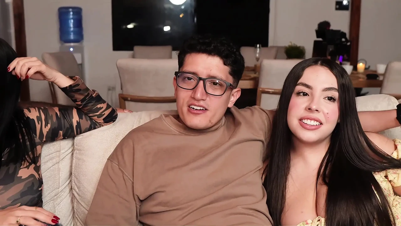 Two Colombian Stepsisters Share Their Husbands in a Riotous Foursome