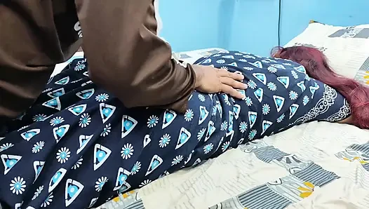 Romansa jilat pantat panas pasangan Malayali