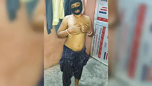 Bhabhi mencari tahu