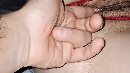 Жена в любительском видео