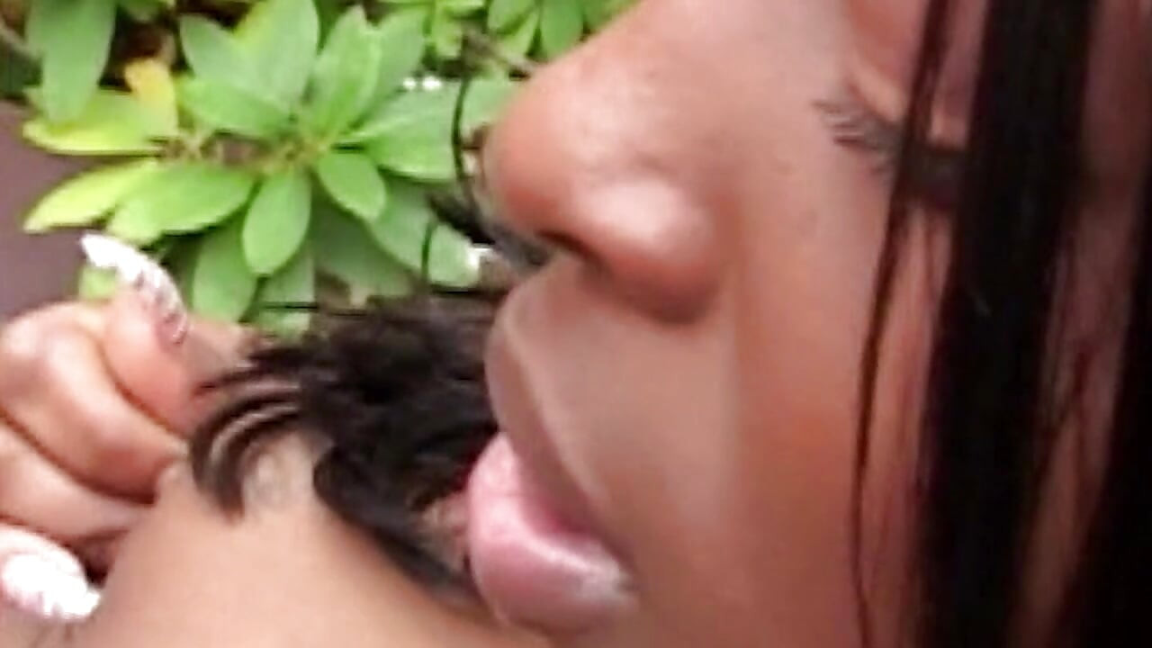 dunkle Lust dreht völlig frei in einer hemmungslosen Nacht