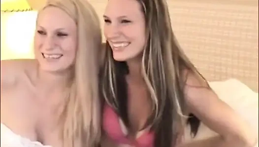 Mandi и Kristina - Фотосессия - За кулисами