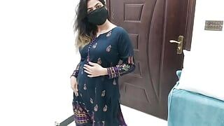 Pakistaans meisje volledige naaktdans