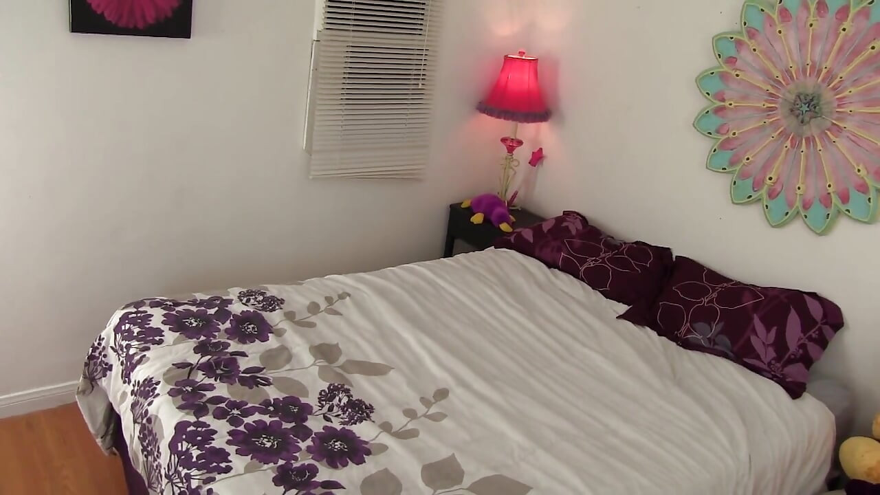 Kristina Bell Owes Semuanya Kepada Ayah Tirinya