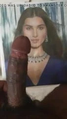 Tara Sutaria cum tribute