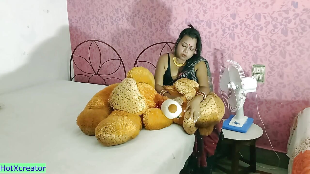 Muž bez posla nudi da deli svoju ženu! Desi vreli par seks
