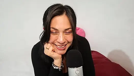 Asmr Kiss, aku menggigit dan membela telingamu
