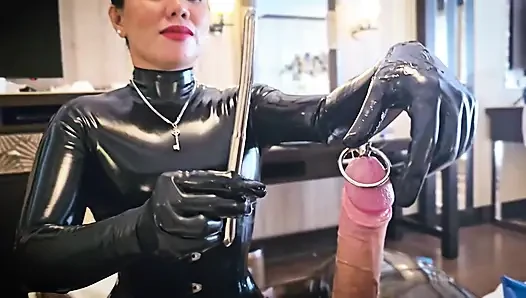 Domina sondiert von latex-herrin