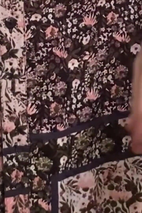 Pervert Old Man Rubs Student's Pussy in the City Bus