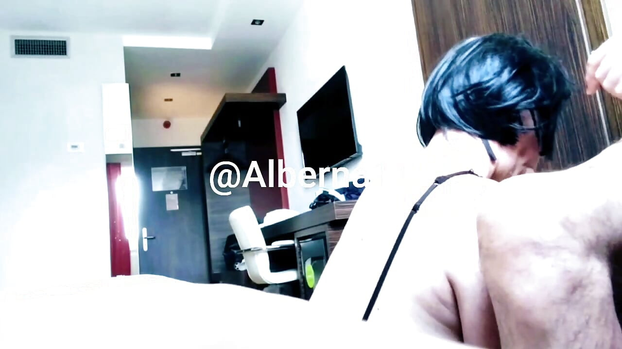 Tranny Annalexa gets fucked by a mature man in the hotel room