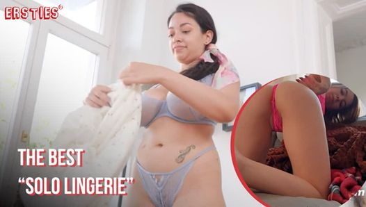 Ersties - ragazze amatoriali che indossano una collezione di cose sexy