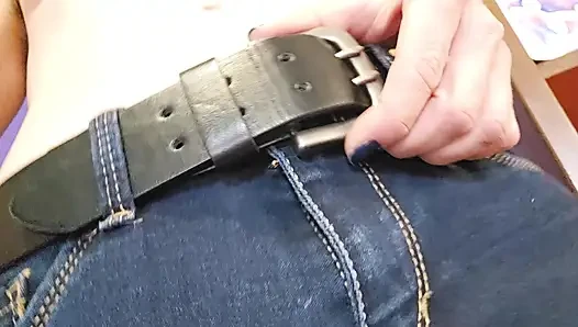 I Love to Turn You on with My Pee Jacob