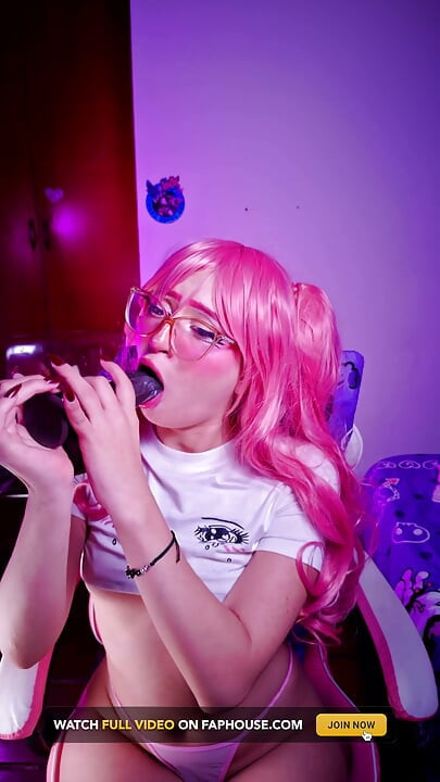 Blowjob and Belly Cum