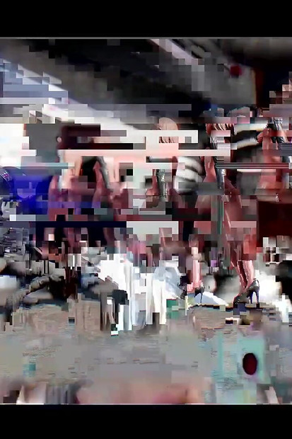 Put oko svijeta (futa Shemale)