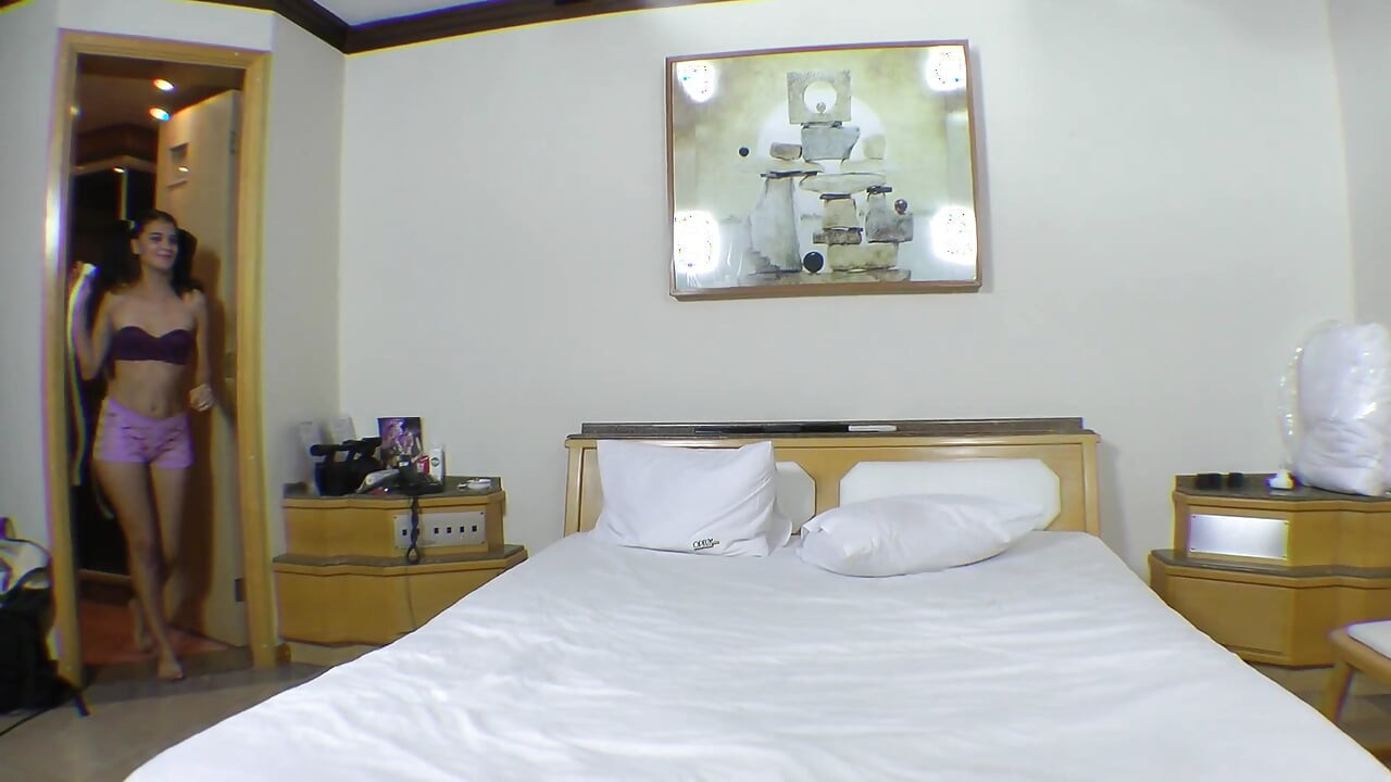 Engole minha mão inteira, minha escrava por Gisele