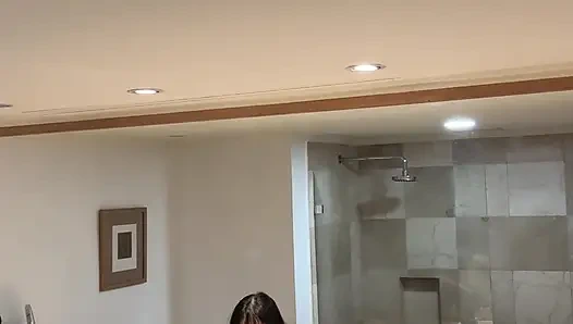 Schmutziger spiegel neckt, du hast mich beobachtet, bis ich in die dusche ging